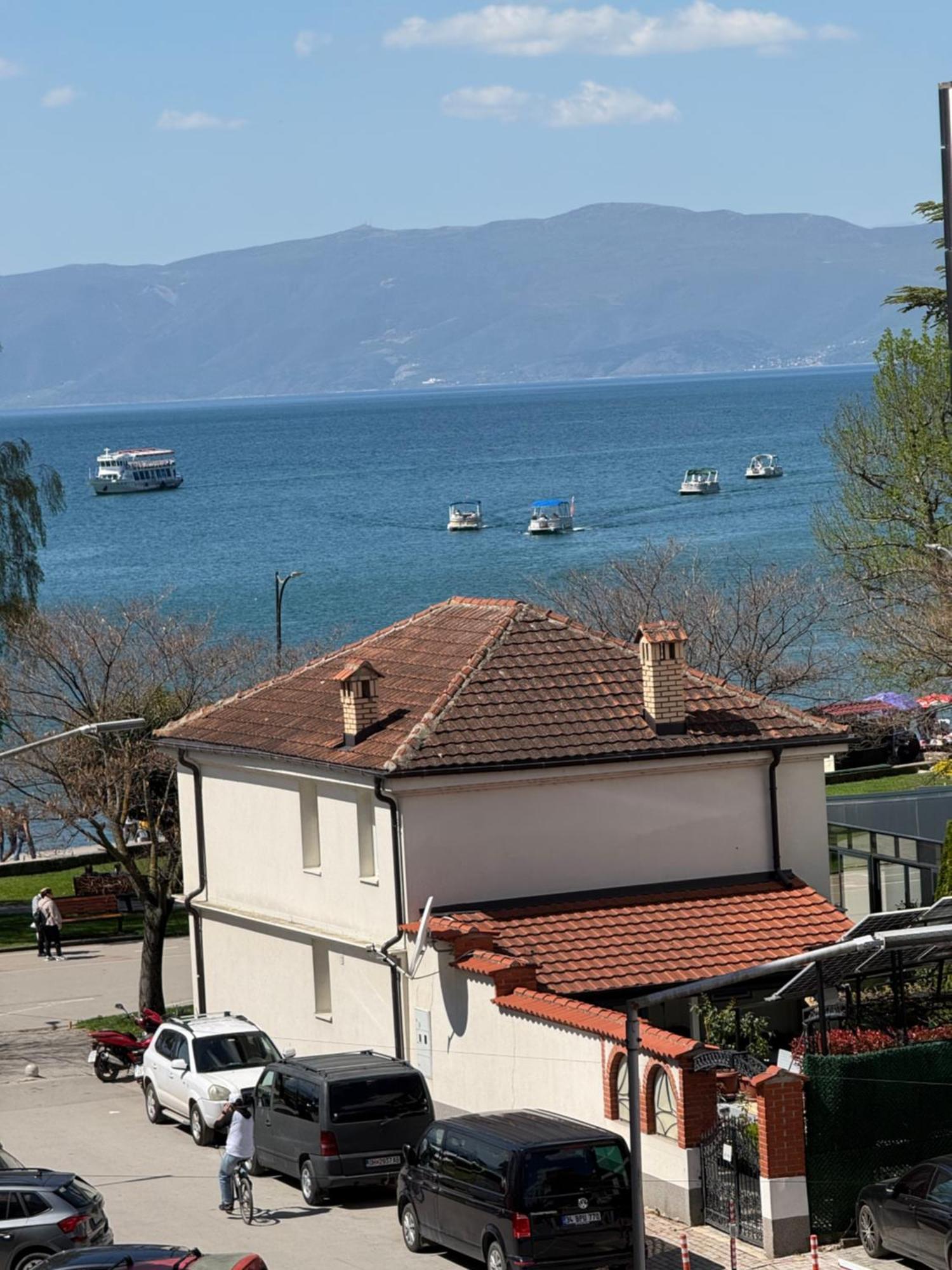 Exclusive Apartments With Lake View Ohrid Buitenkant foto