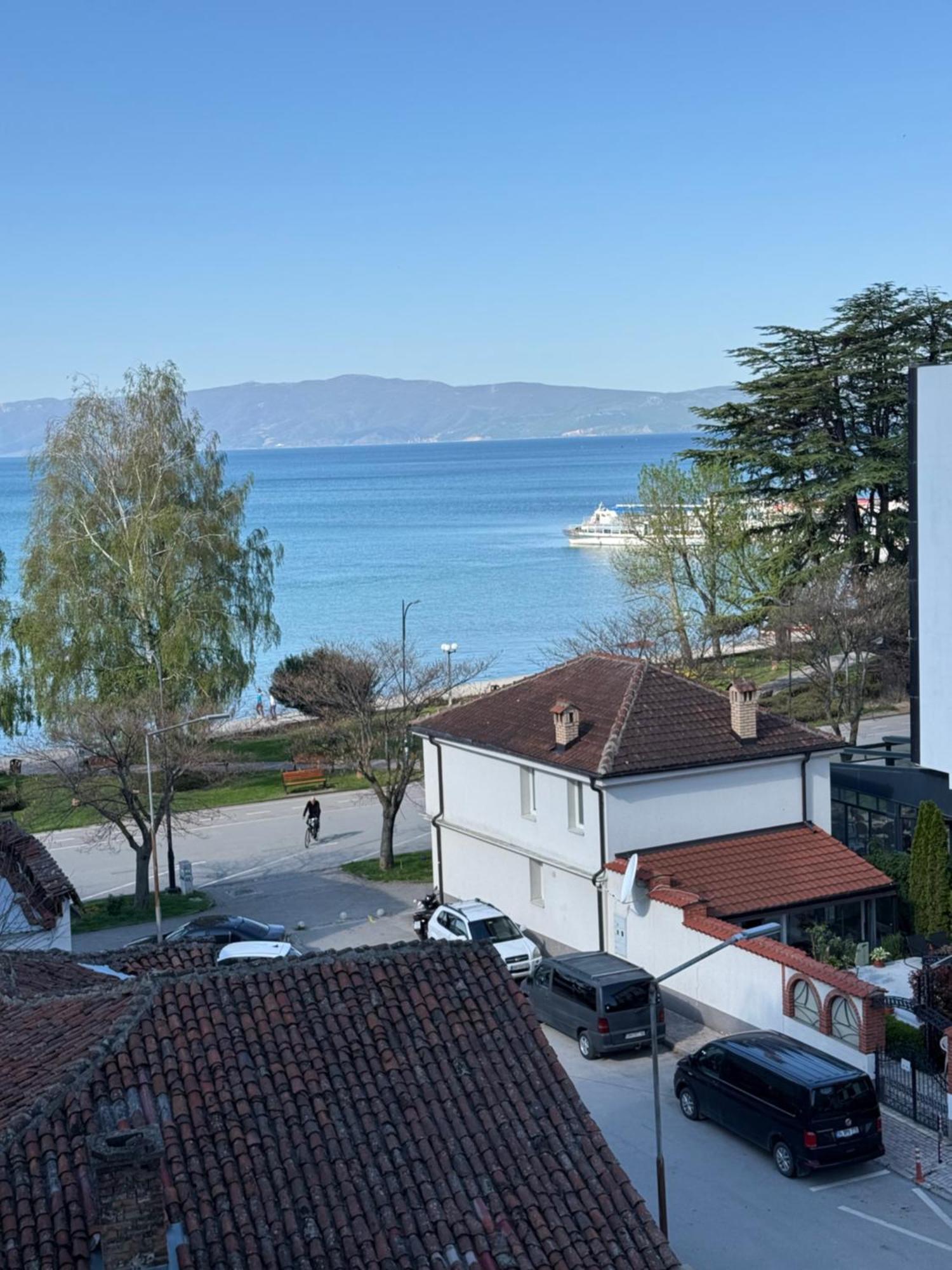 Exclusive Apartments With Lake View Ohrid Buitenkant foto