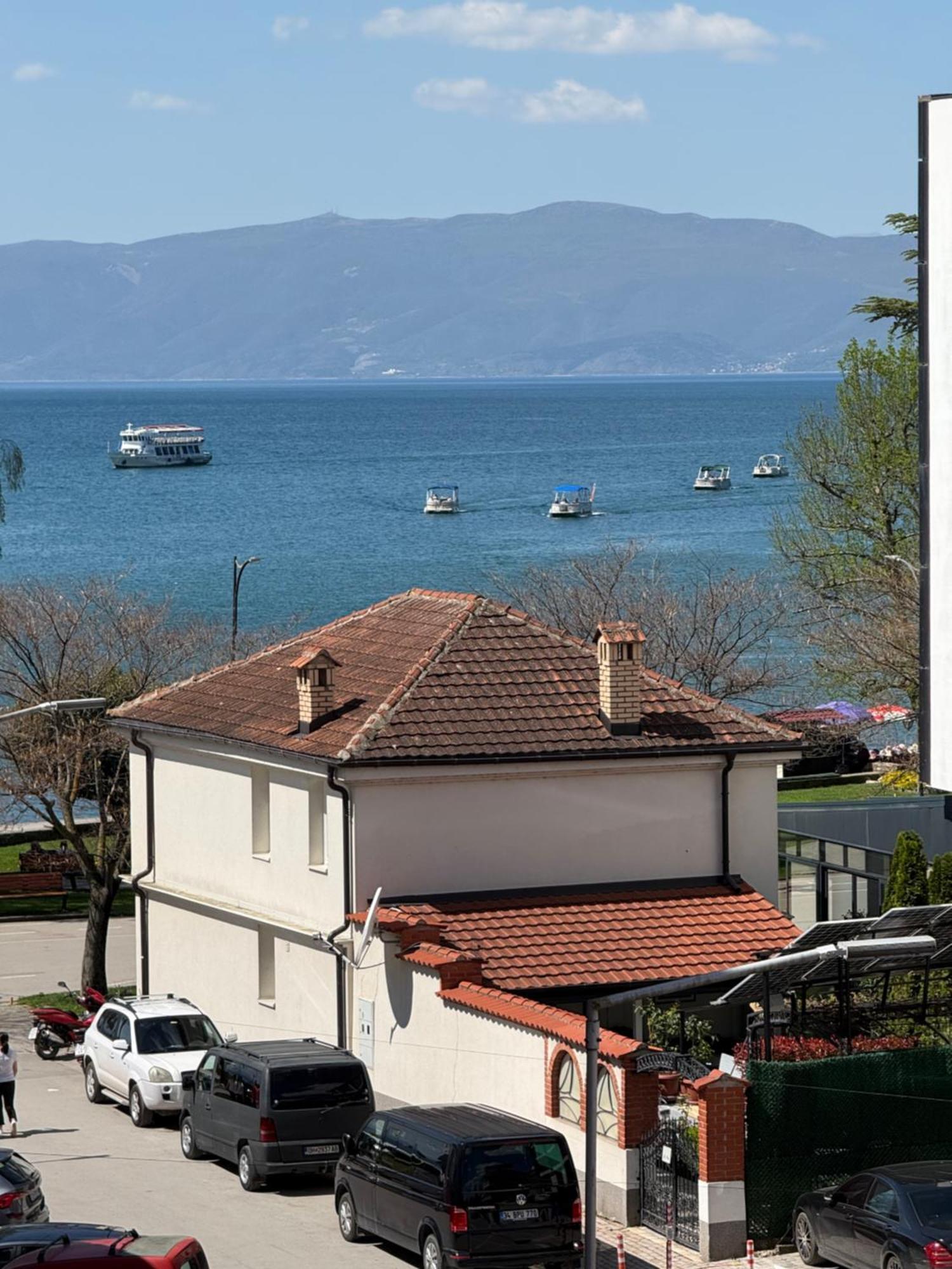 Exclusive Apartments With Lake View Ohrid Buitenkant foto