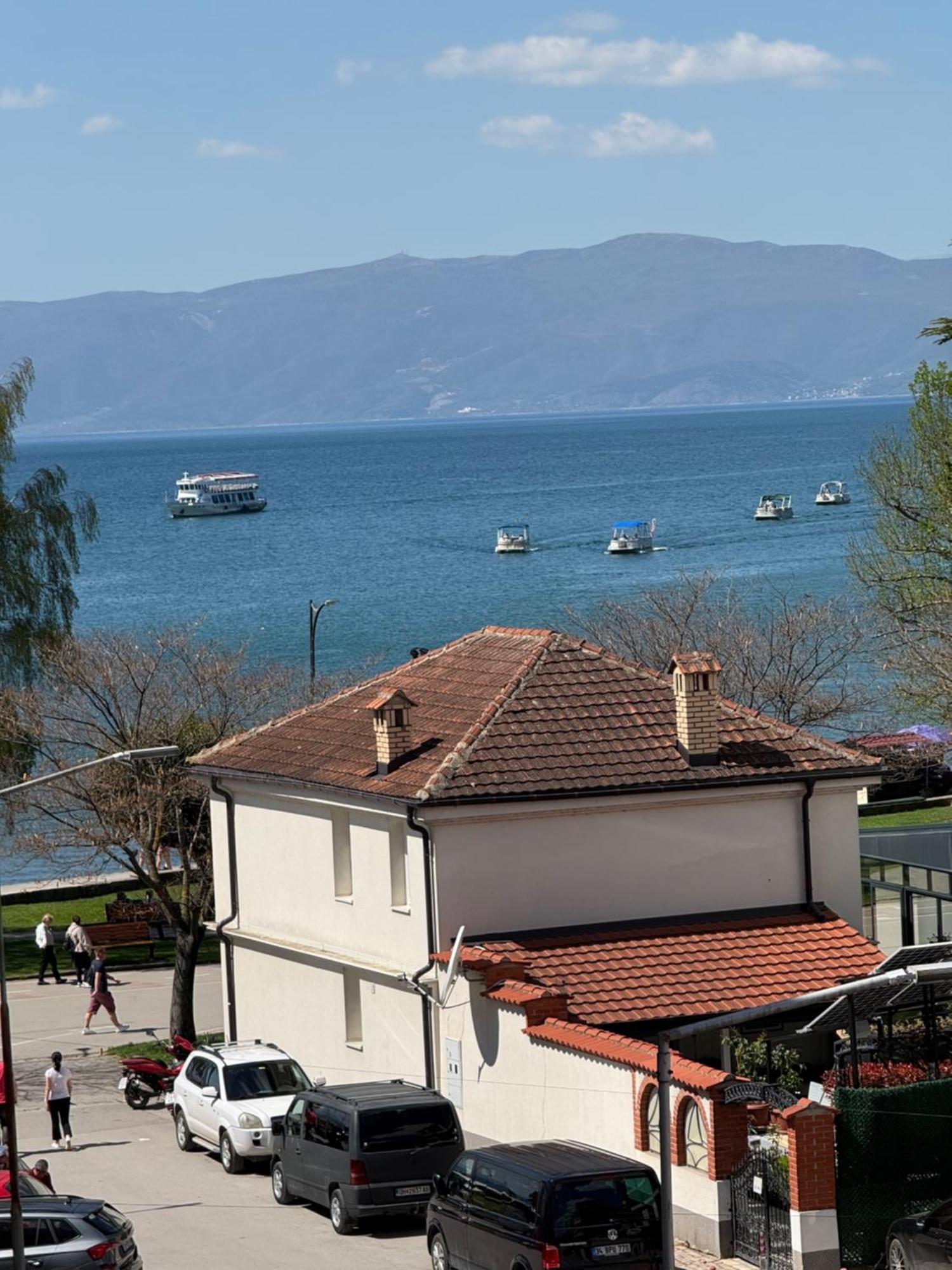 Exclusive Apartments With Lake View Ohrid Buitenkant foto